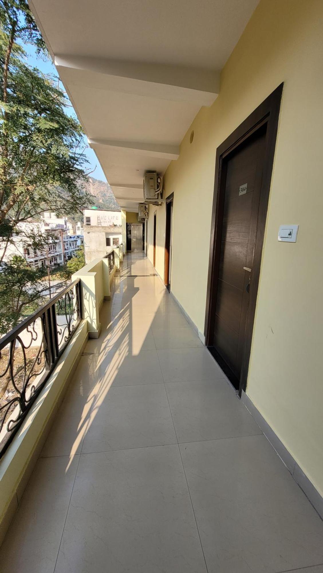 Hotel Keshav Nandan By The Shivaay ริชิเคช ภายนอก รูปภาพ