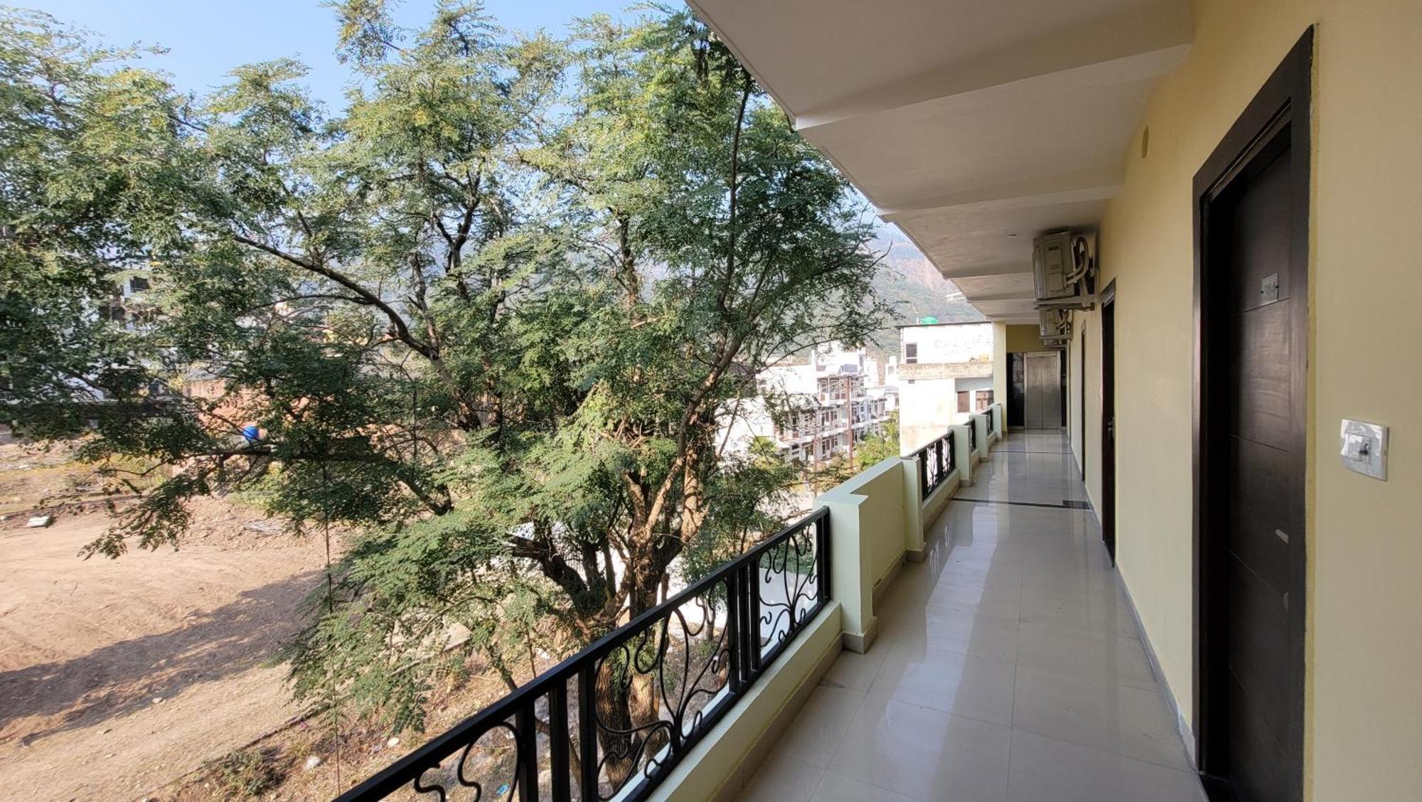 Hotel Keshav Nandan By The Shivaay ริชิเคช ภายนอก รูปภาพ